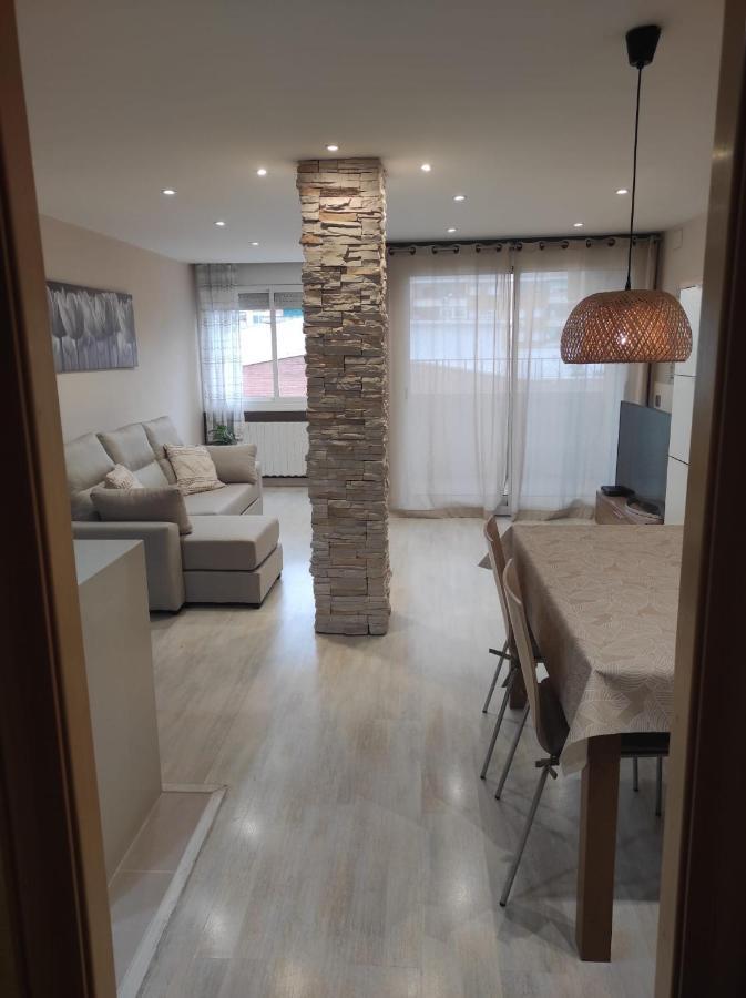 Apartamento En Viladecans Cerca Del Aeropuerto Dış mekan fotoğraf
