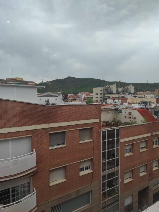 Apartamento En Viladecans Cerca Del Aeropuerto Dış mekan fotoğraf