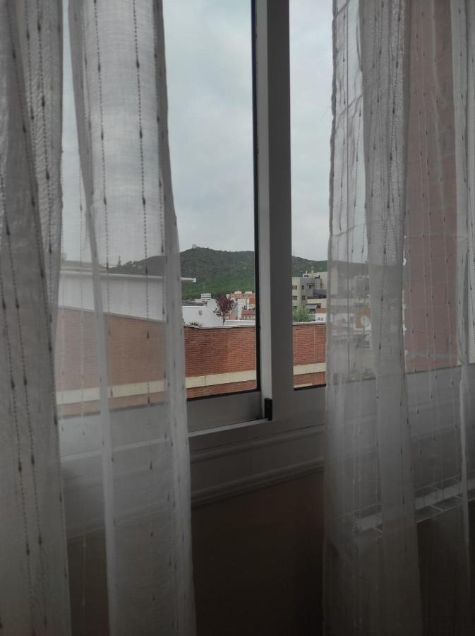 Apartamento En Viladecans Cerca Del Aeropuerto Dış mekan fotoğraf